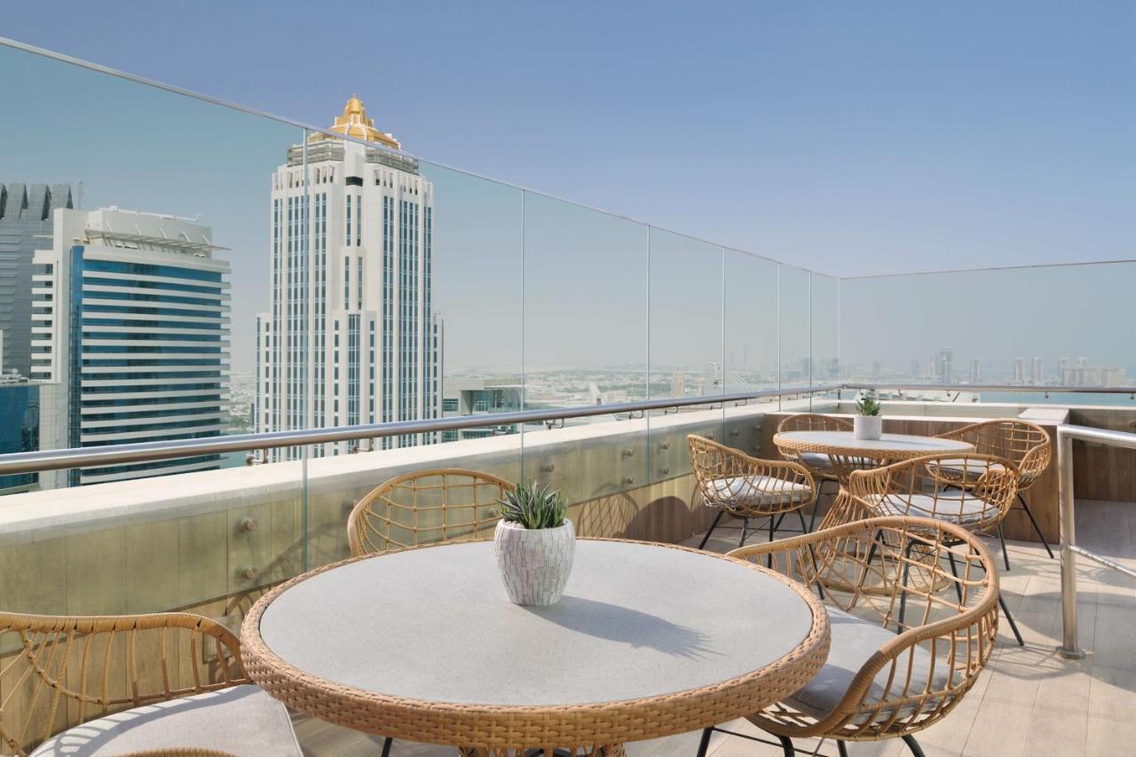 Delta Hotels By Marriott City Center Doha Ngoại thất bức ảnh The View at The Palm