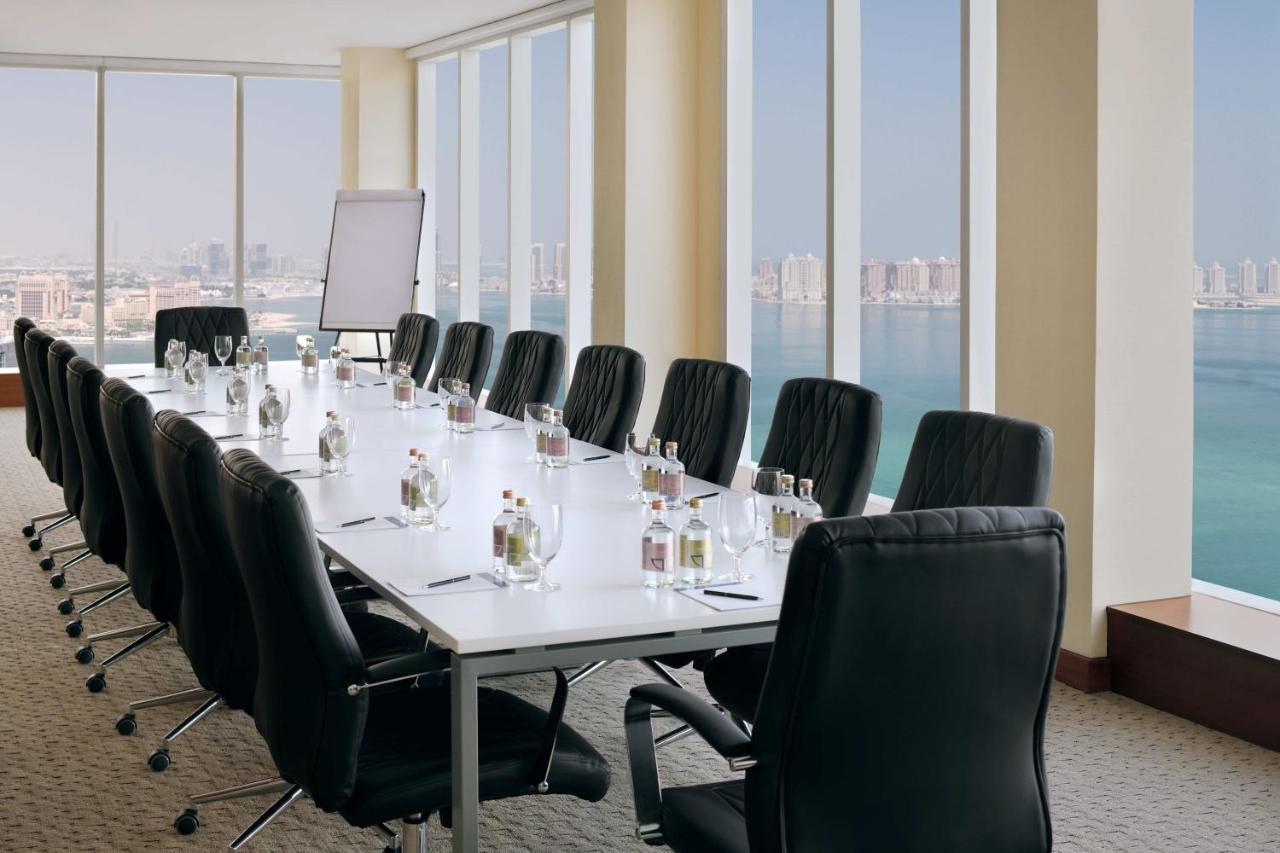 Delta Hotels By Marriott City Center Doha Ngoại thất bức ảnh Boardroom