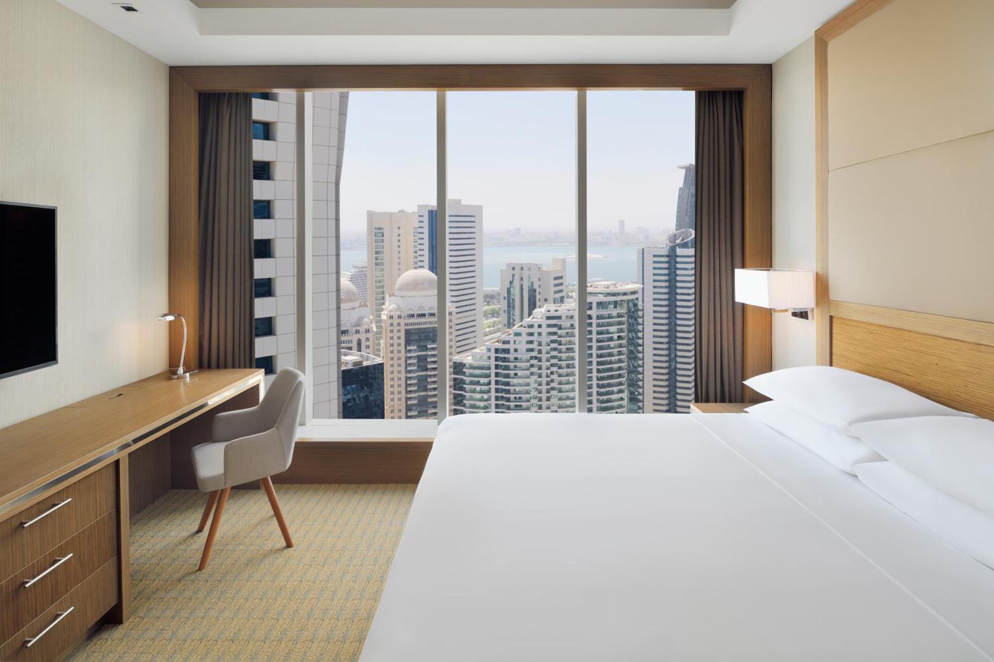 Delta Hotels By Marriott City Center Doha Ngoại thất bức ảnh Deluxe Room